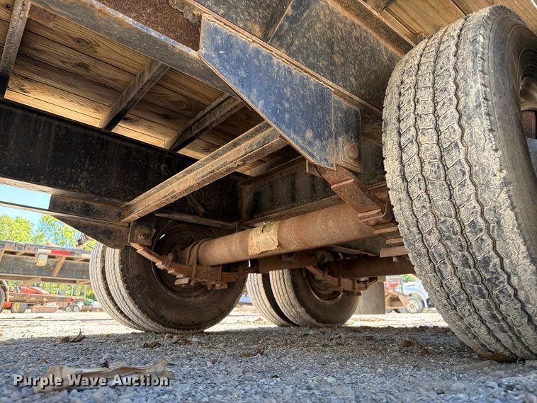 image for item FI0444 2015 PJ equipment trailer