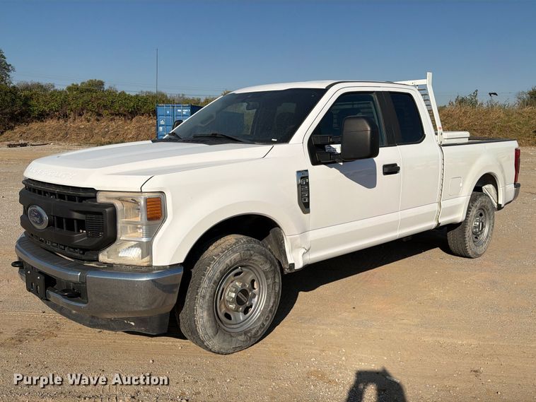 image for item FI0461 2021 Ford F250 XL Super Duty Ext. Cab pickup truck