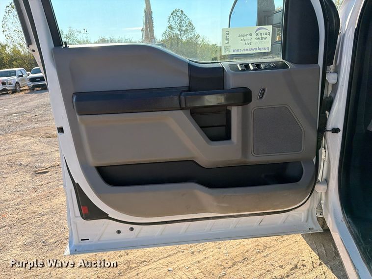 image for item FI0461 2021 Ford F250 XL Super Duty Ext. Cab pickup truck