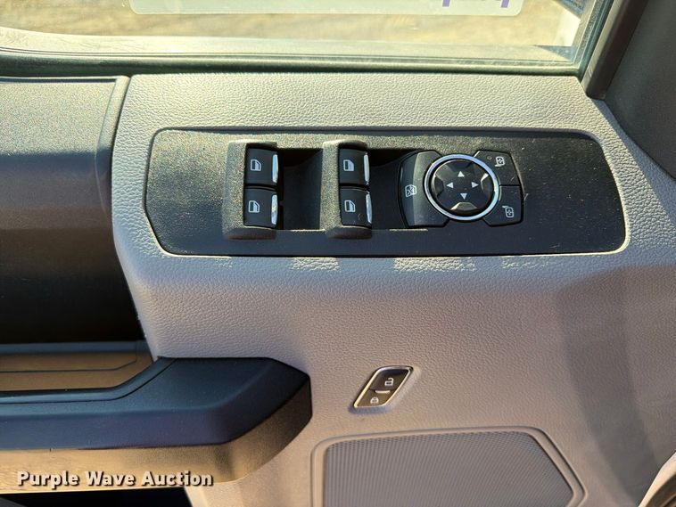 image for item FI0461 2021 Ford F250 XL Super Duty Ext. Cab pickup truck