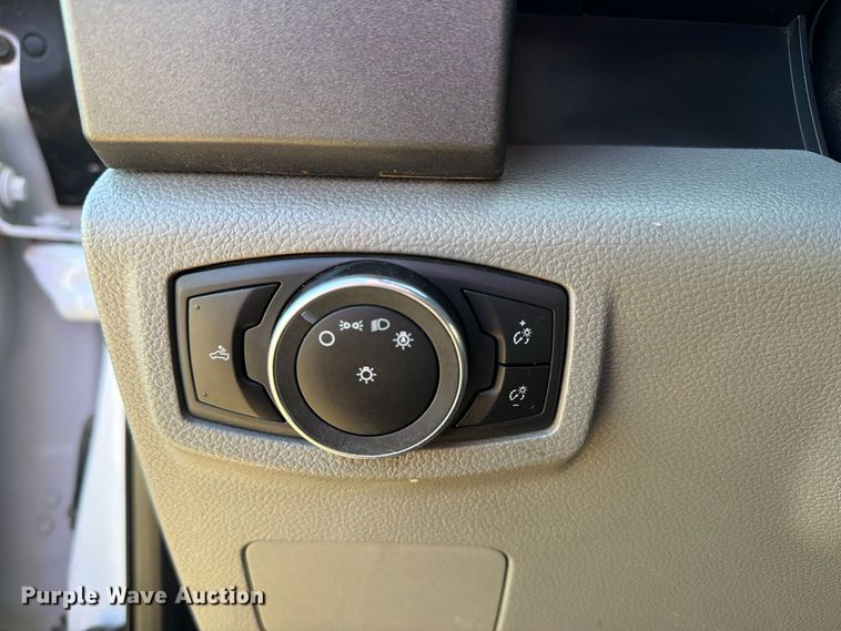 image for item FI0461 2021 Ford F250 XL Super Duty Ext. Cab pickup truck