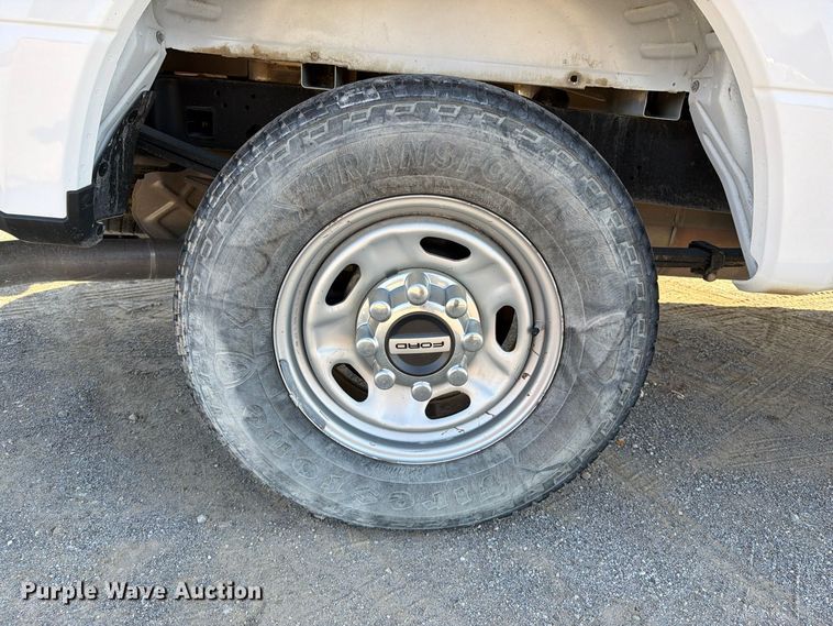 image for item FI0461 2021 Ford F250 XL Super Duty Ext. Cab pickup truck