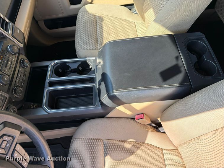 image for item FI0462 2020 Ford F150 XLT Crew Cab pickup truck