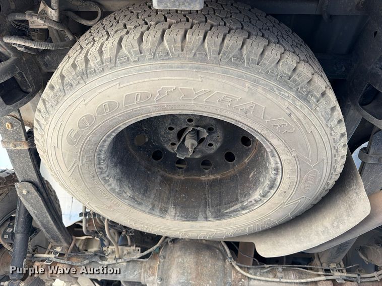 image for item FI0462 2020 Ford F150 XLT Crew Cab pickup truck