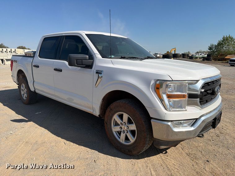 image for item FI0464 2022 Ford F150 XLT Crew Cab pickup truck