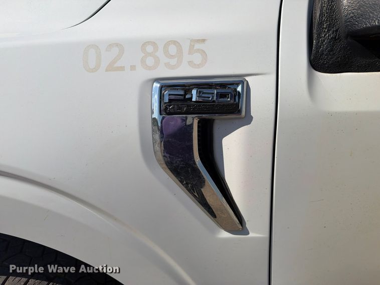 image for item FI0464 2022 Ford F150 XLT Crew Cab pickup truck