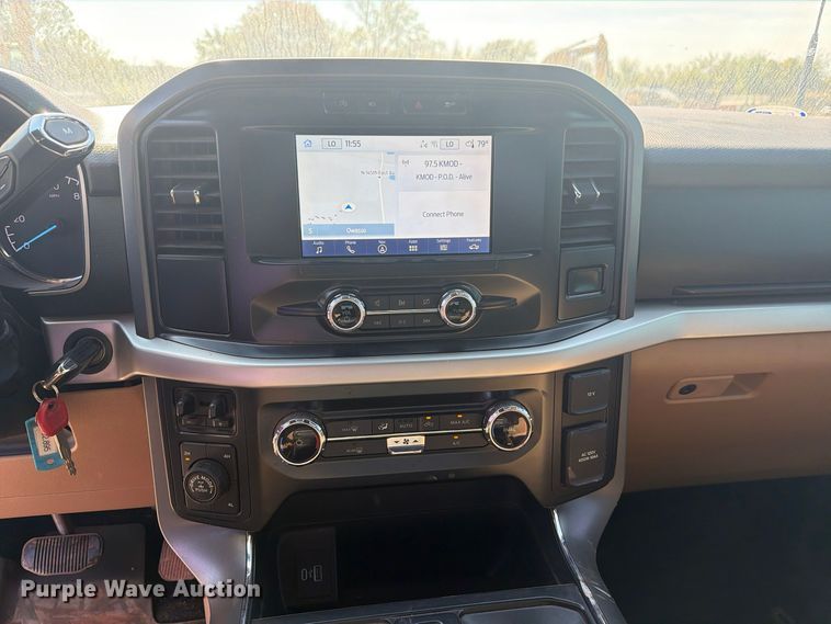 image for item FI0464 2022 Ford F150 XLT Crew Cab pickup truck