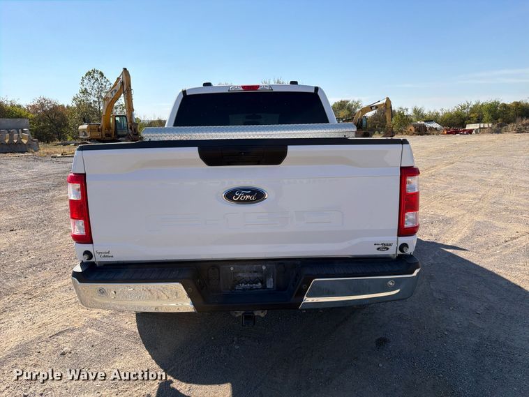 image for item FI0465 2021 Ford F150 XL Crew Cab pickup truck