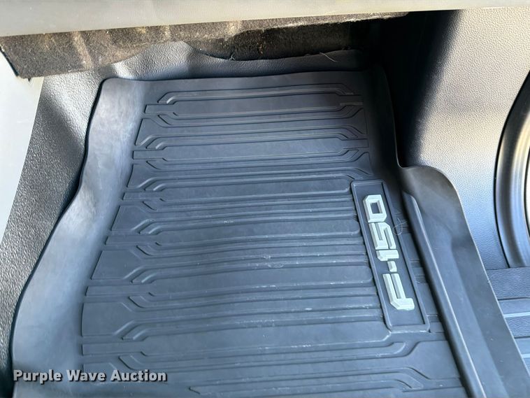 image for item FI0465 2021 Ford F150 XL Crew Cab pickup truck