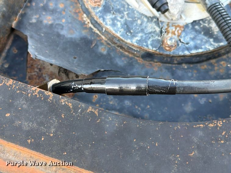 image for item FI0467 2015 RAM 5500 truck cab and chassis