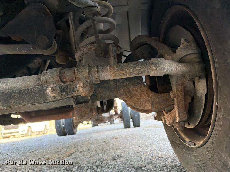image for item FI0467 2015 RAM 5500 truck cab and chassis