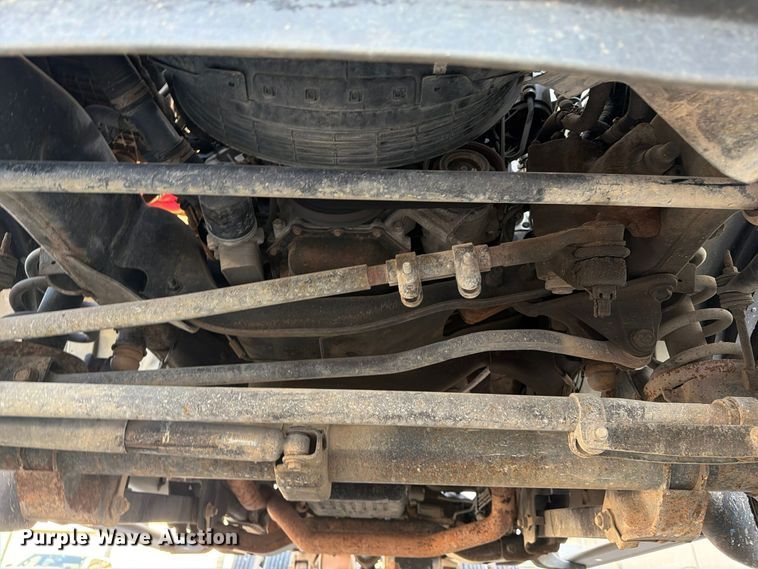image for item FI0467 2015 RAM 5500 truck cab and chassis