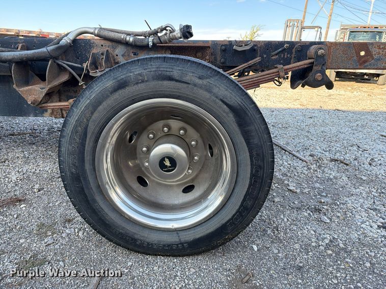 image for item FI0467 2015 RAM 5500 truck cab and chassis