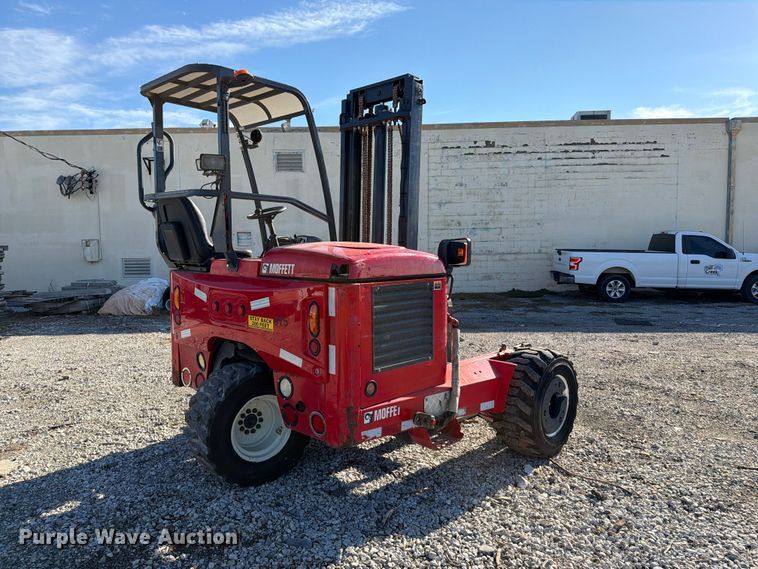 image for item FI0469 2013 Moffett M55.4 forklift