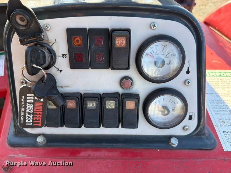 image for item FI0469 2013 Moffett M55.4 forklift