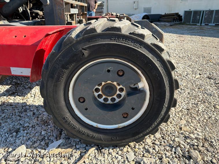 image for item FI0469 2013 Moffett M55.4 forklift