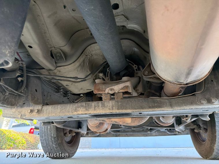 image for item FI2054 2019 Ford F250 Super Duty utility bed pickup truck
