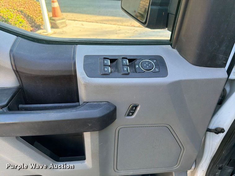 image for item FI2055 2019 Ford F150 Ext. Cab pickup truck