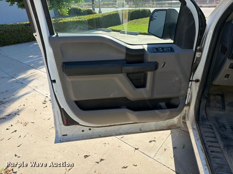 image for item FI2056 2018 Ford F150 Ext. Cab pickup truck