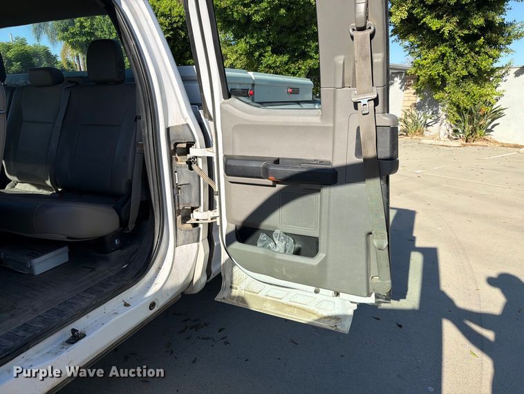 image for item FI2056 2018 Ford F150 Ext. Cab pickup truck