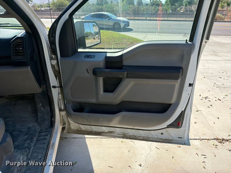 image for item FI2058 2016 Ford F150 Ext. Cab pickup truck