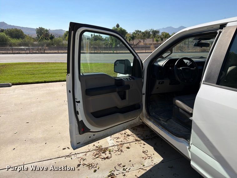 image for item FI2059 2019 Ford F150 Ext. Cab pickup truck