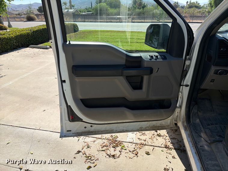 image for item FI2059 2019 Ford F150 Ext. Cab pickup truck