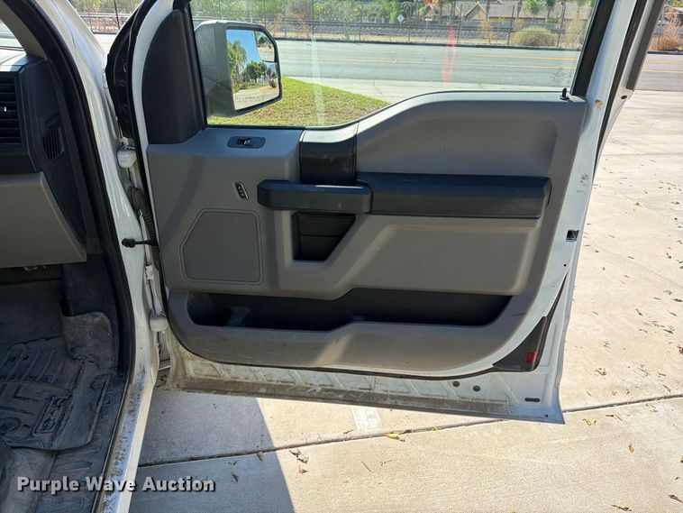 image for item FI2059 2019 Ford F150 Ext. Cab pickup truck