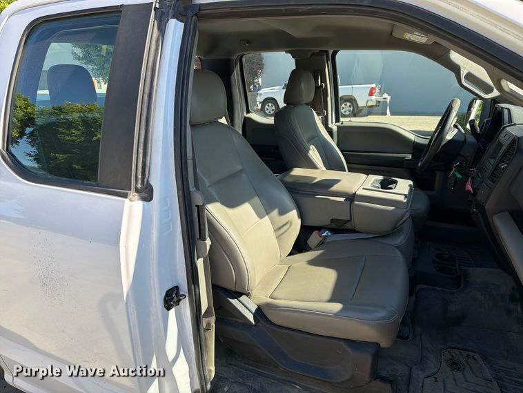 image for item FI2059 2019 Ford F150 Ext. Cab pickup truck