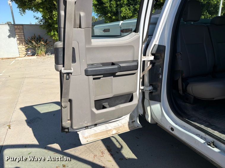 image for item FI2059 2019 Ford F150 Ext. Cab pickup truck