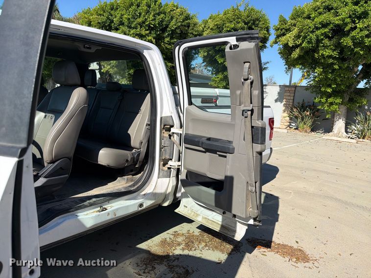 image for item FI2059 2019 Ford F150 Ext. Cab pickup truck