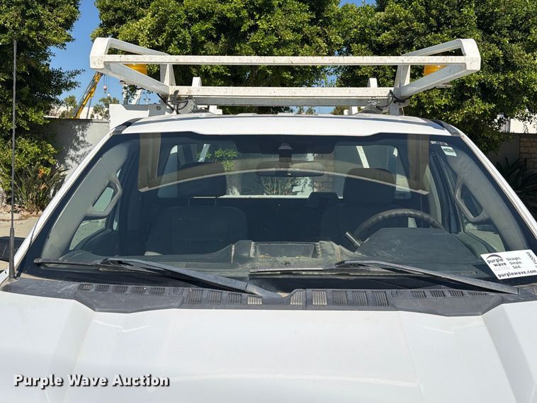 image for item FI2060 2022 Ford F250 utility bed pickup truck