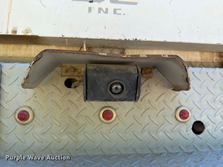 image for item FI2060 2022 Ford F250 utility bed pickup truck