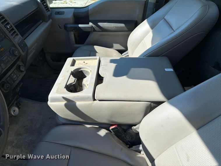 image for item FI2060 2022 Ford F250 utility bed pickup truck