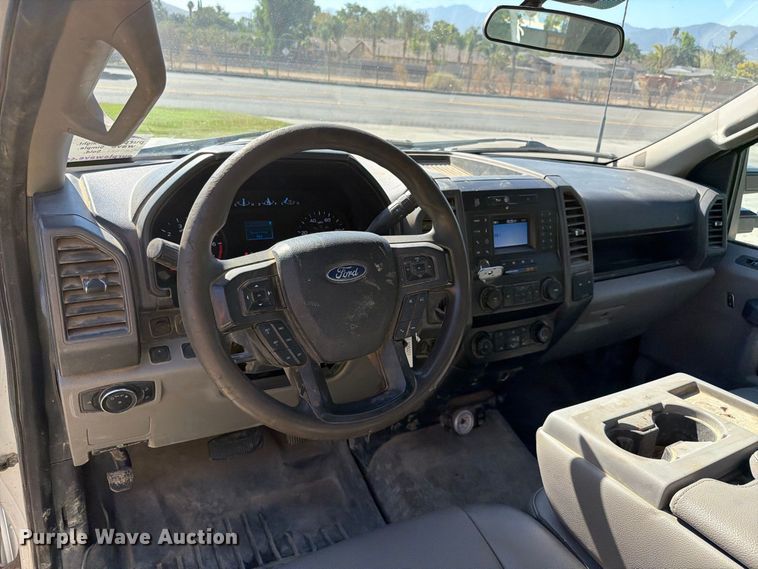 image for item FI2060 2022 Ford F250 utility bed pickup truck