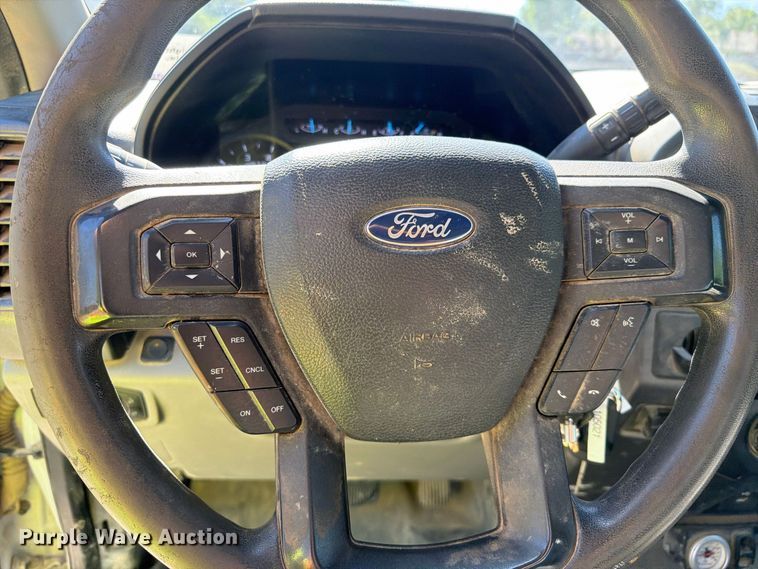 image for item FI2060 2022 Ford F250 utility bed pickup truck