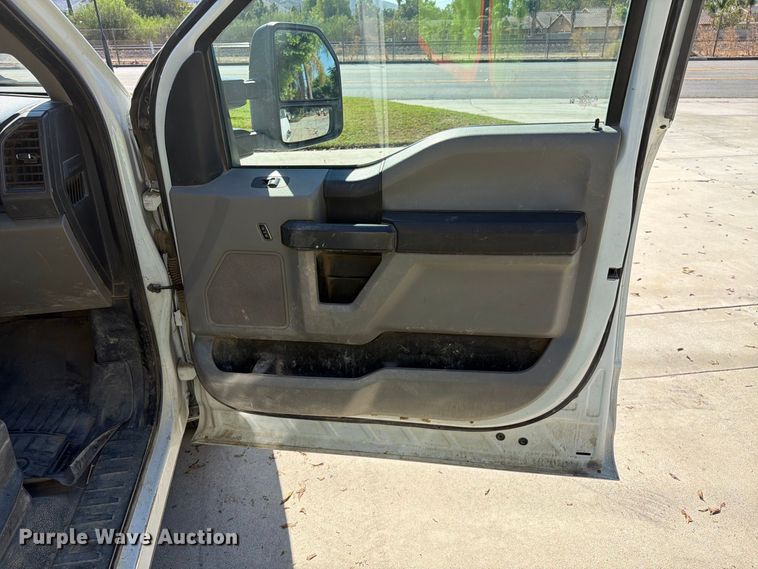 image for item FI2060 2022 Ford F250 utility bed pickup truck