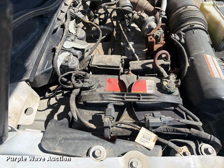 image for item FI2061 2022 Ford F450 Super Duty flatbed truck