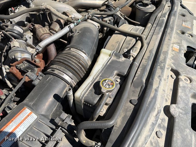 image for item FI2061 2022 Ford F450 Super Duty flatbed truck