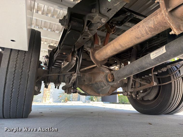 image for item FI2061 2022 Ford F450 Super Duty flatbed truck