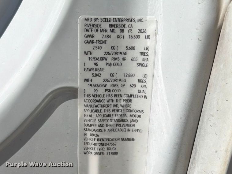 image for item FI2061 2022 Ford F450 Super Duty flatbed truck
