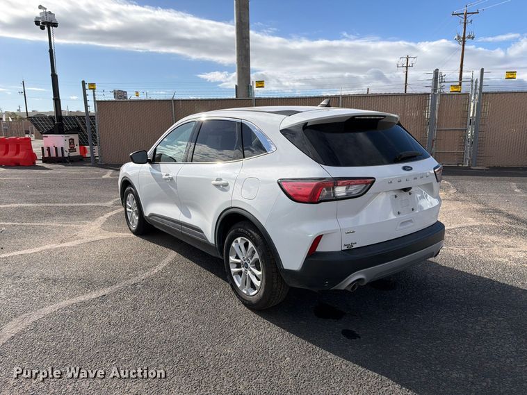 image for item FI2074 2022 Ford Escape SE SUV
