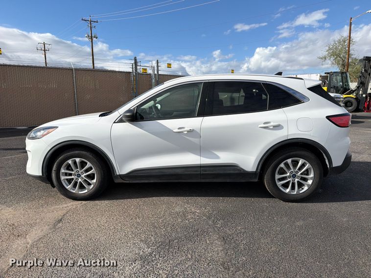 image for item FI2074 2022 Ford Escape SE SUV