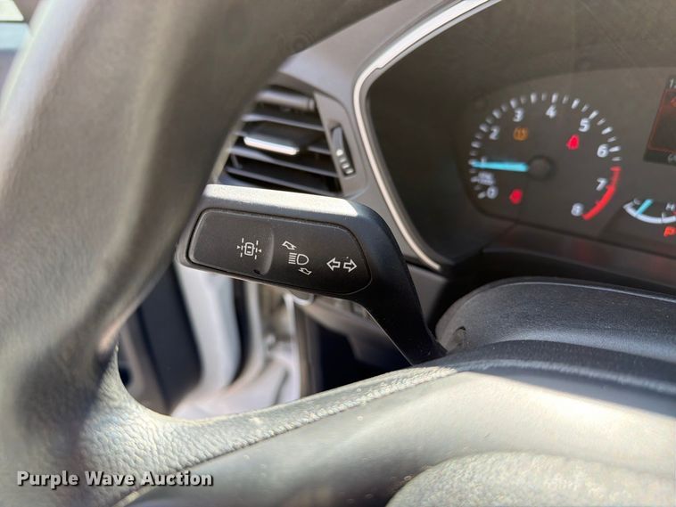 image for item FI2074 2022 Ford Escape SE SUV