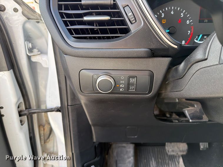 image for item FI2074 2022 Ford Escape SE SUV