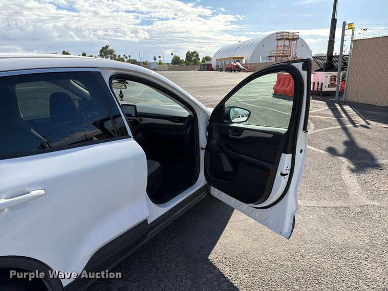 image for item FI2074 2022 Ford Escape SE SUV