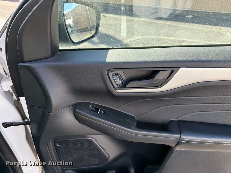 image for item FI2074 2022 Ford Escape SE SUV
