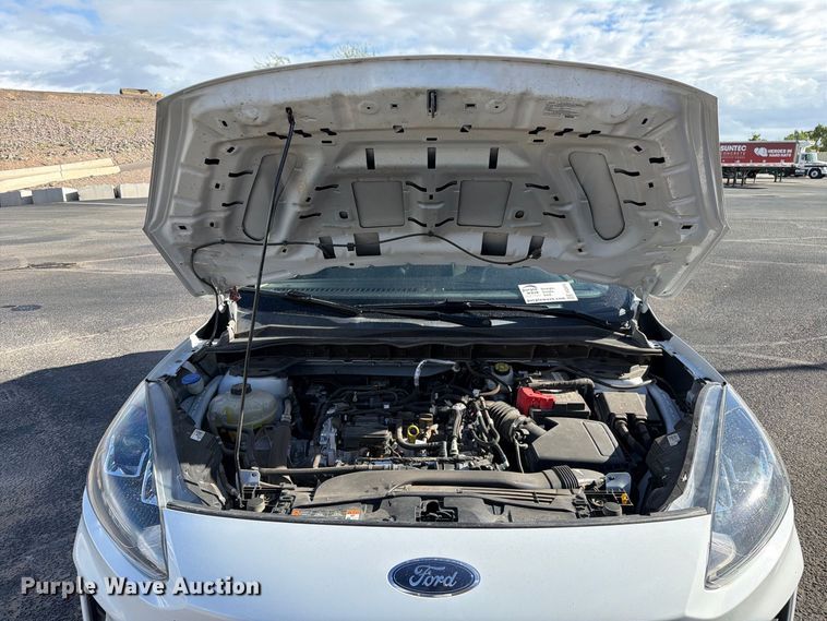 image for item FI2074 2022 Ford Escape SE SUV