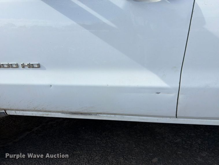 image for item FI2075 2019 Chevrolet Silverado 2500HD Ext. Cab pickup truck
