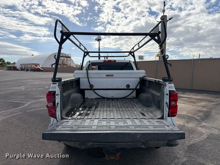 image for item FI2075 2019 Chevrolet Silverado 2500HD Ext. Cab pickup truck